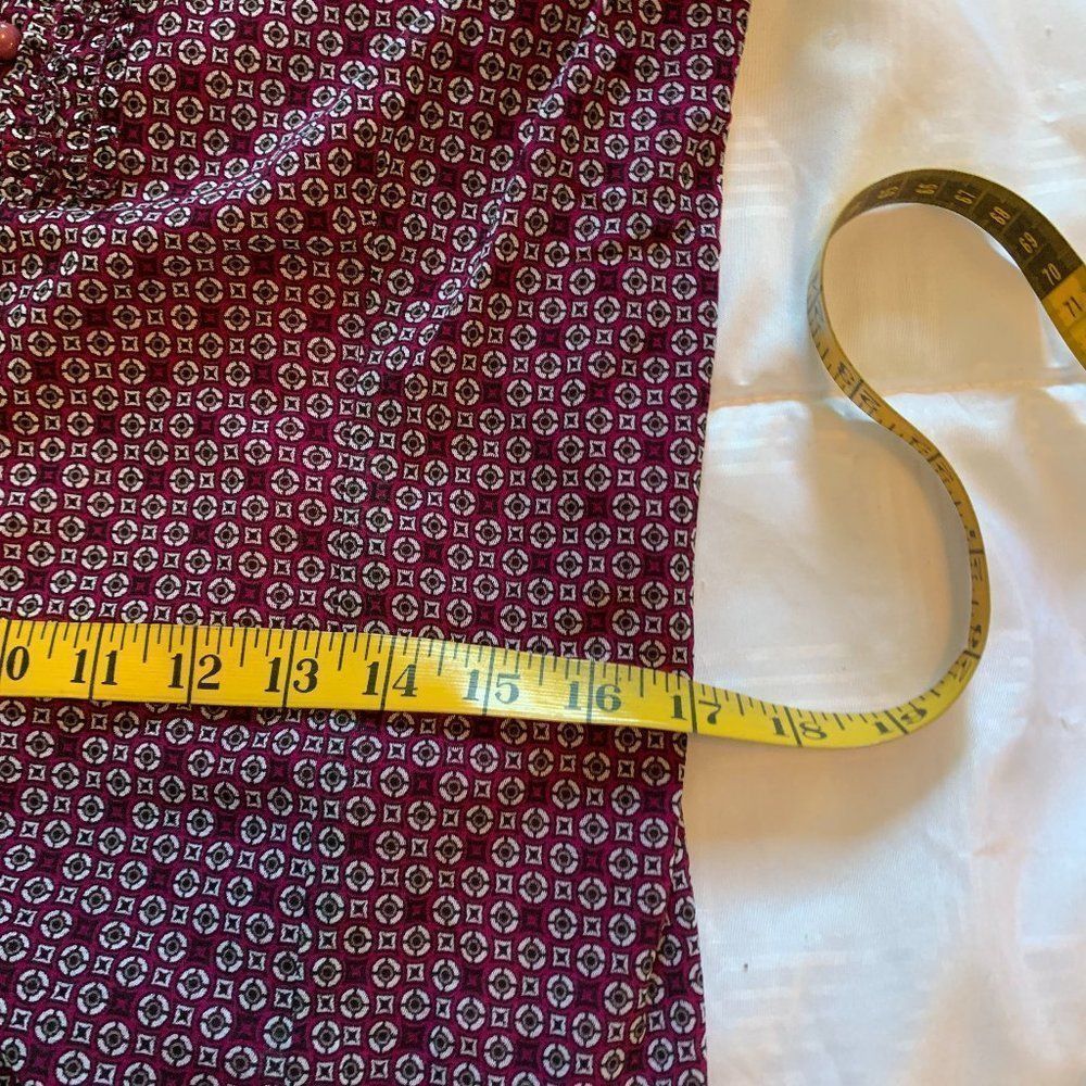Pretty maroon Blouse, Size XL fits M - Picture 9 of 12